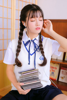 系统之魅姬养成(莫紫弦)
